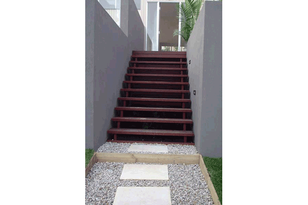 Custom staircases18